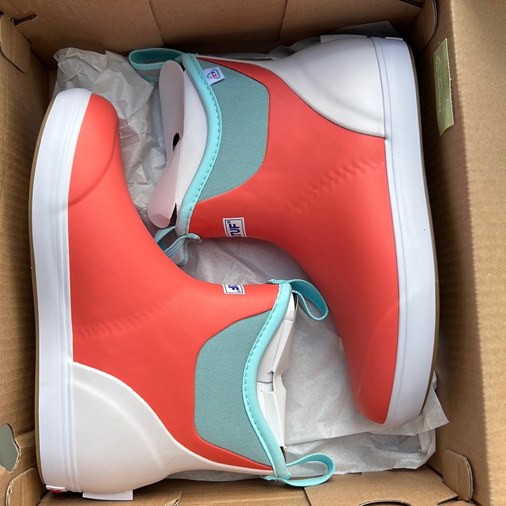Women’s Xtra Tuf Boots
